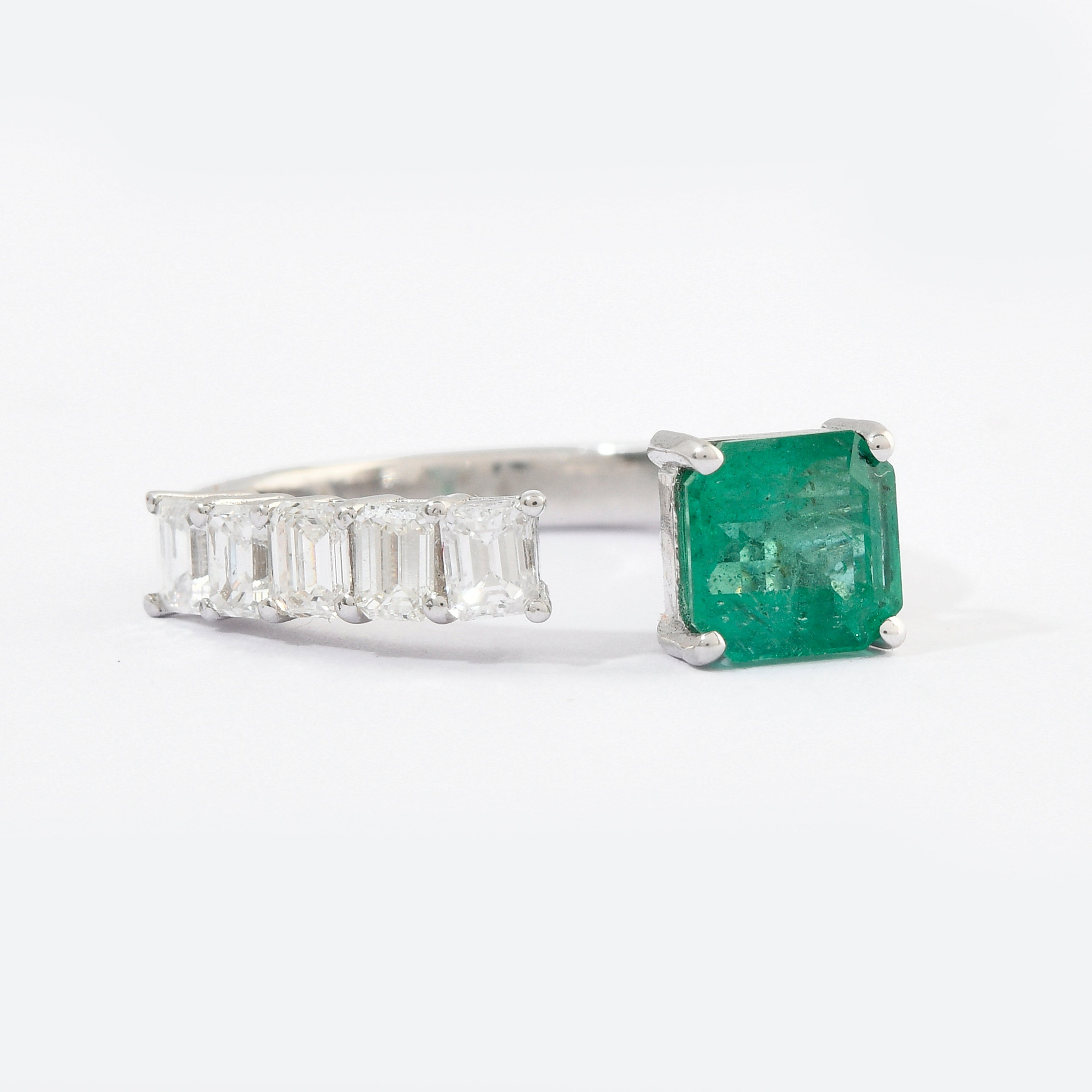 Emerald &amp; Diamond Floating Ring