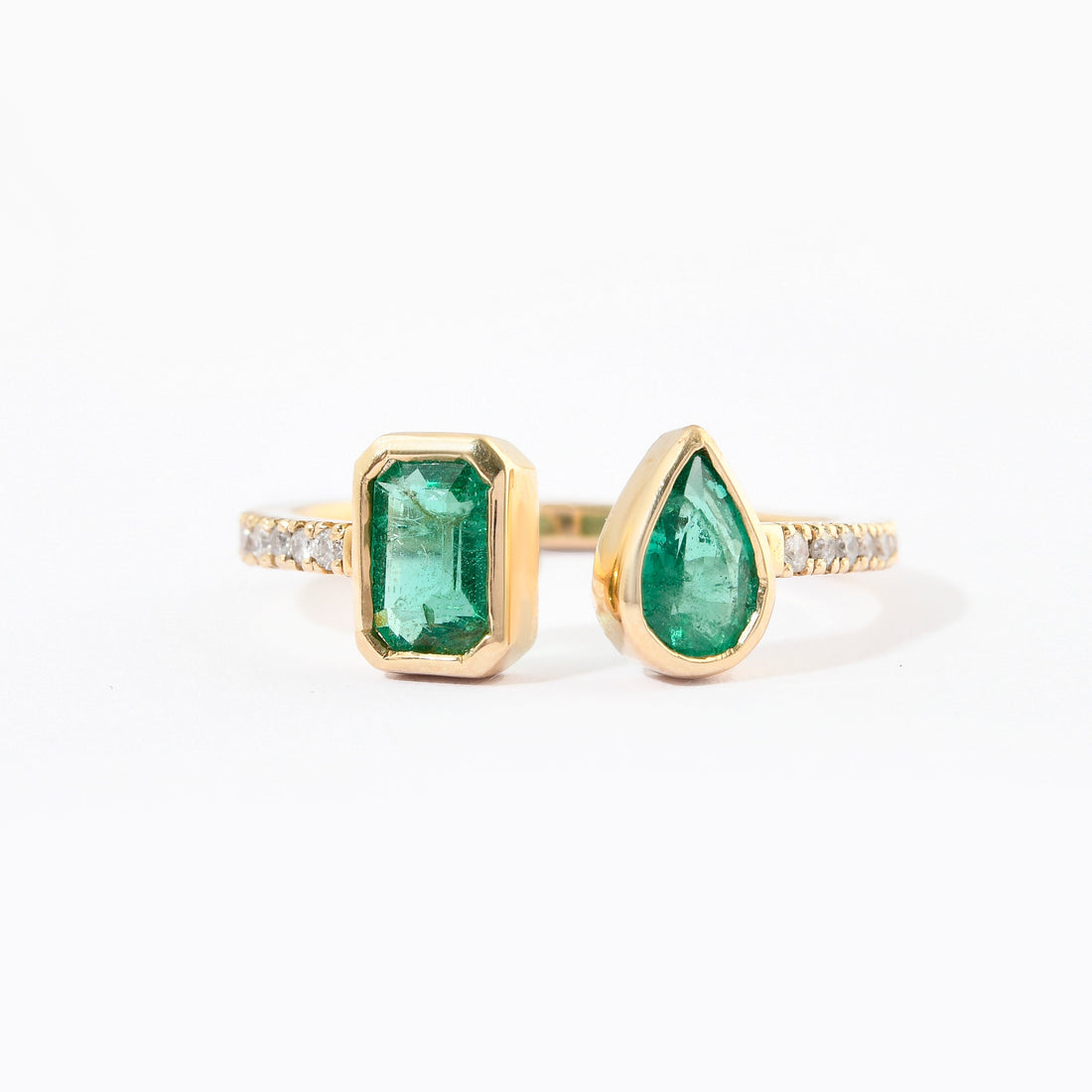 Emerald &amp; Diamond Twin Ring