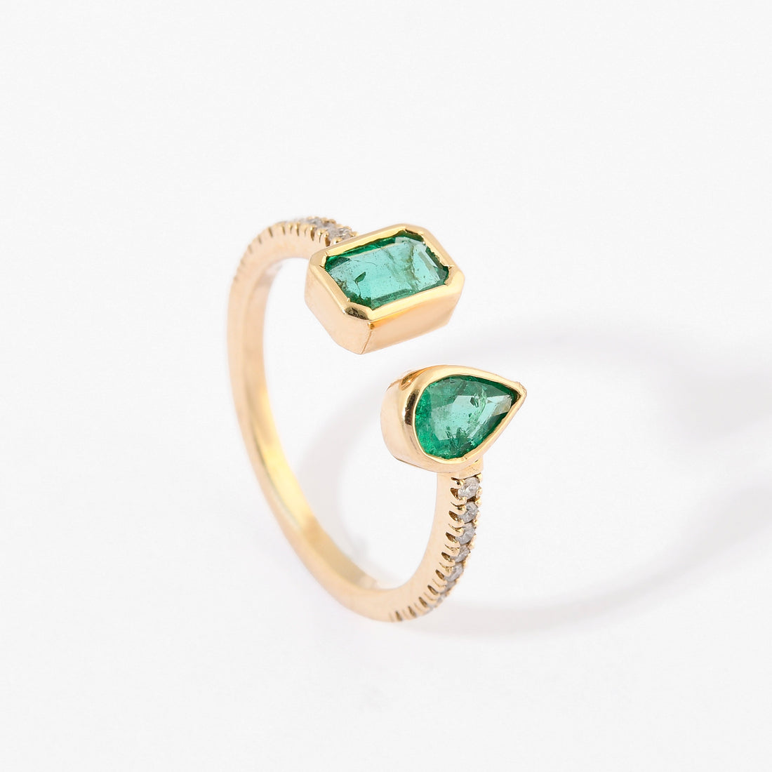 Emerald &amp; Diamond Twin Ring